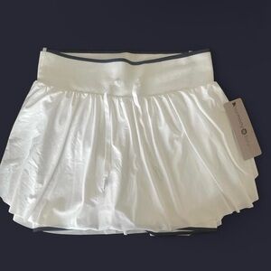 Harmony Balance Athletic Skirt Skort Size Small White with Black Trim NWT